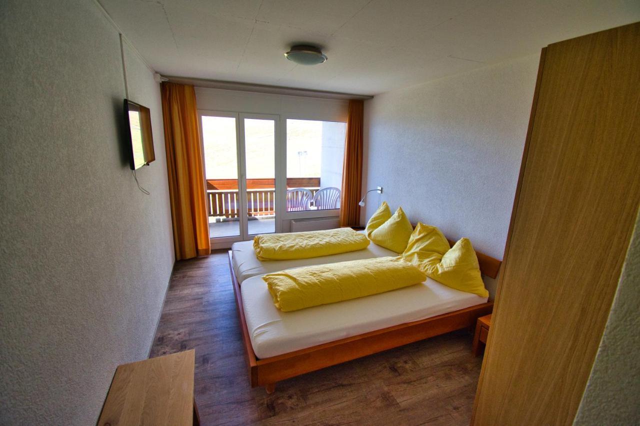 Hotel Jungfrau Fiesch Esterno foto