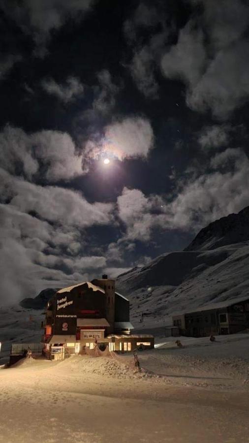 Hotel Jungfrau Fiesch Esterno foto